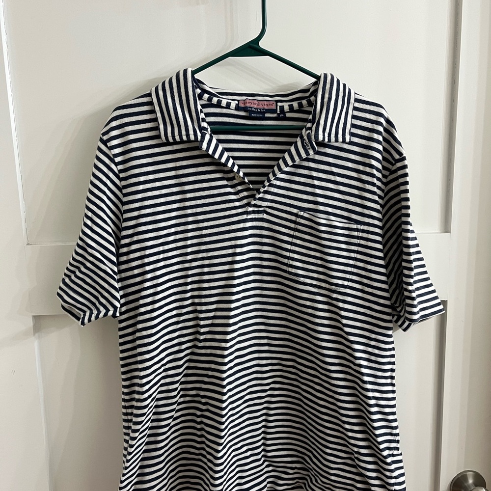 Vineyard Vines Navy and White Striped Shirt